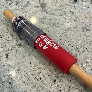 Farberware Holiday Silicone Rolling Pin “Home is where the pie is”
